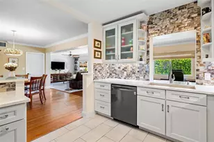 865 NE 5th St, Deerfield Beach, FL 33441 - Photo 17