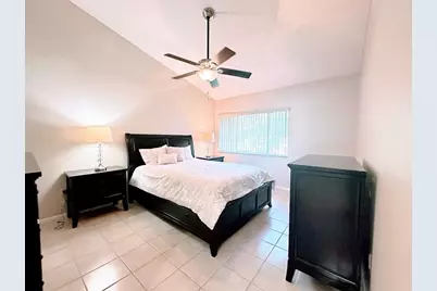 9202 NW 9th Ct, Unit #9202, Plantation, FL 33324 - Photo 11