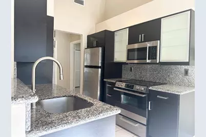 9202 NW 9th Ct, Unit #9202, Plantation, FL 33324 - Photo 1