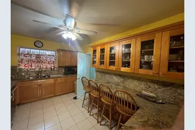 12900 NW 1st Ct, Miami, FL 33168 - Photo 13