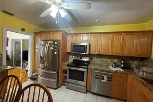 12900 NW 1st Ct, Miami, FL 33168 - Photo 11