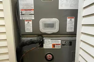 12900 NW 1st Ct, Miami, FL 33168 - Photo 37