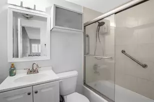 1000 SE 4th St, Fort Lauderdale, FL 33301 - Photo 27