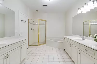 320 NE 7th Ave, Fort Lauderdale, FL 33301 - Photo 15
