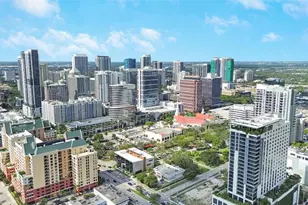 320 NE 7th Ave, Fort Lauderdale, FL 33301 - Photo 31