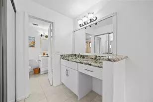 4252 Palm Bay Cir, West Palm Beach, FL 33406 - Photo 19