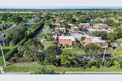 4252  Palm Bay Cir, Unit #D, West Palm Beach, FL 33406 - Photo 37