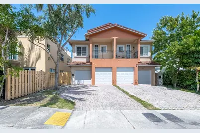 819 SW 7th Ave, Unit #819, Fort Lauderdale, FL 33315 - Photo 1