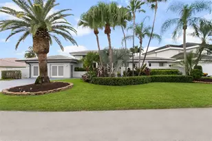 2365 NE 28th St, Lighthouse Point, FL 33064 - Photo 1