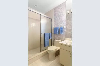 2365 NE 28th St, Lighthouse Point, FL 33064 - Photo 25