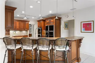 2365 NE 28th St, Lighthouse Point, FL 33064 - Photo 41