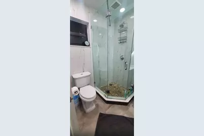 2009  Admirals Way, Fort Lauderdale, FL 33316 - Photo 9