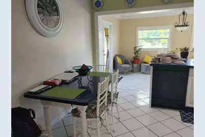 5004 NW 49th Rd, Tamarac, FL 33319 - Photo 5