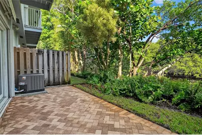 1777 NE 4th Ave, Unit #B-3, Fort Lauderdale, FL 33305 - Photo 17