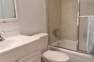 340 W Horizons Unit, Boynton Beach, FL 33435 - Photo 9