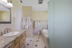 1925 Coral Gardens Dr, Wilton Manors, FL 33306 - Photo 17