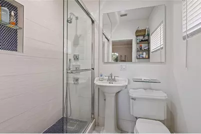 1925  Coral Gardens Dr, Wilton Manors, FL 33306 - Photo 21