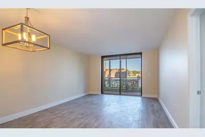 1100  Colony Point Cir, Unit #105, Pembroke Pines, FL 33026 - Photo 3