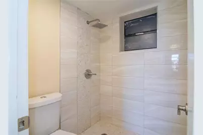 1100  Colony Point Cir, Unit #105, Pembroke Pines, FL 33026 - Photo 23