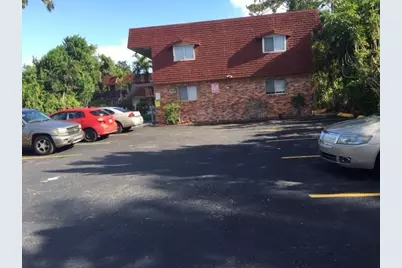 2310  Pierce St, Hollywood, FL 33020 - Photo 1