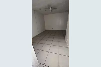 2310  Pierce St, Hollywood, FL 33020 - Photo 7