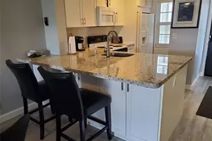 2220 N Cypress Bend Dr, Pompano Beach, FL 33069 - Photo 11