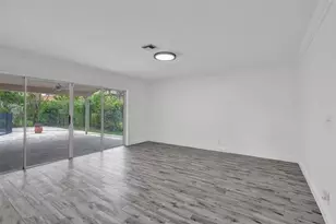8500 NW 57th Dr, Coral Springs, FL 33067 - Photo 13