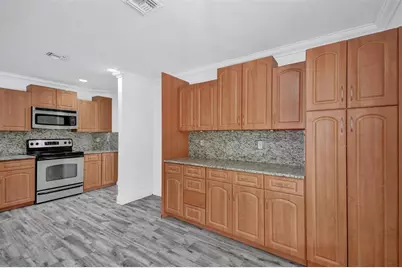 8500 NW 57th Dr, Coral Springs, FL 33067 - Photo 19