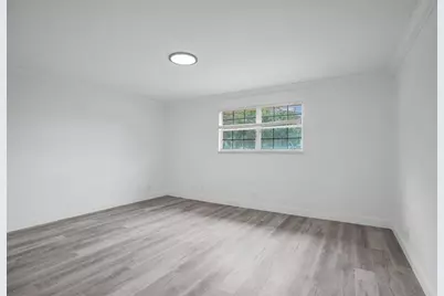 8500 NW 57th Dr, Coral Springs, FL 33067 - Photo 35