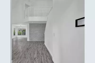 8500 NW 57th Dr, Coral Springs, FL 33067 - Photo 5