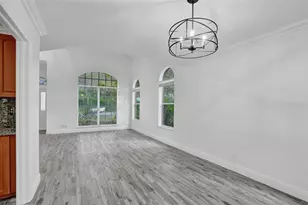 8500 NW 57th Dr, Coral Springs, FL 33067 - Photo 11