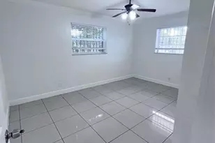 1425 S 25th Ave, Hollywood, FL 33020 - Photo 13