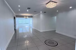 1425 S 25th Ave, Hollywood, FL 33020 - Photo 9