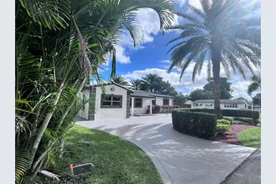 1425 S 25th Ave, Hollywood, FL 33020 - Photo 3