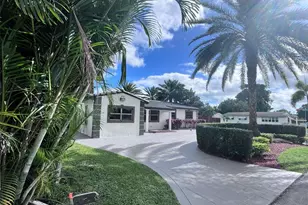 1425 S 25th Ave, Hollywood, FL 33020 - Photo 3