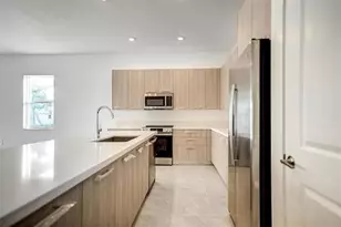 12328 SW 43 St, Davie, FL 33330 - Photo 21