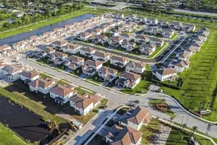 12328 SW 43 St, Davie, FL 33330 - Photo 65