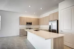 12328 SW 43 St, Davie, FL 33330 - Photo 17