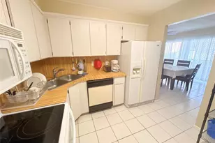 60 SW 5th Ave, Boca Raton, FL 33432 - Photo 13