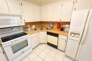 60 SW 5th Ave, Boca Raton, FL 33432 - Photo 11