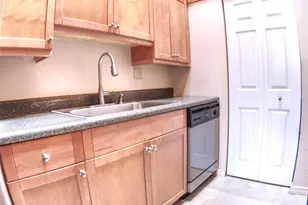 489 N University Dr, Plantation, FL 33324 - Photo 15