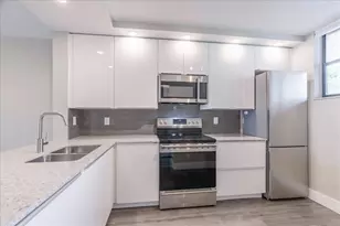 113 Lake Emerald Dr, Oakland Park, FL 33309 - Photo 5