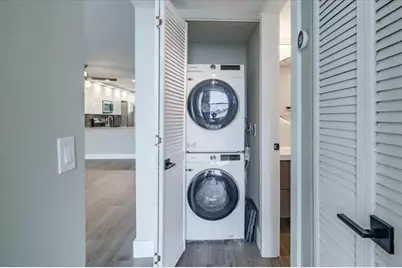 113  Lake Emerald Dr, Unit #201, Oakland Park, FL 33309 - Photo 19