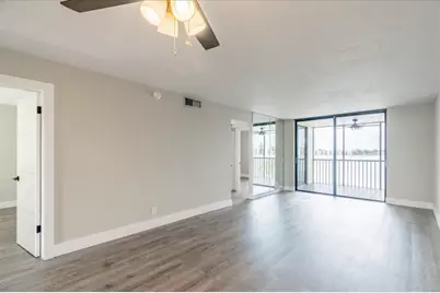 113  Lake Emerald Dr, Unit #201, Oakland Park, FL 33309 - Photo 7