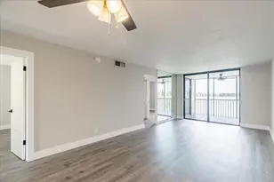 113 Lake Emerald Dr, Oakland Park, FL 33309 - Photo 7