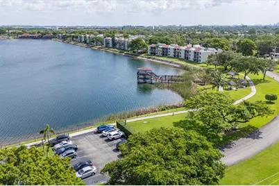 113  Lake Emerald Dr, Unit #201, Oakland Park, FL 33309 - Photo 31