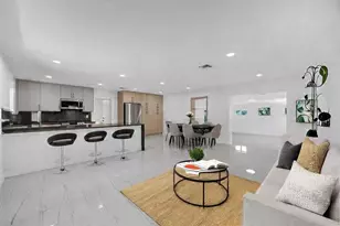 121 SE 8th St, Pompano Beach, FL 33060 - Photo 7