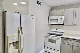 7951 SW 6th St, North Lauderdale, FL 33068 - Photo 7