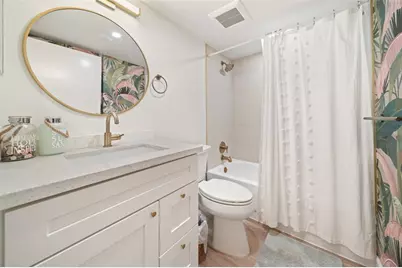 2240 N Cypress Bend Dr, Unit #802, Pompano Beach, FL 33069 - Photo 17