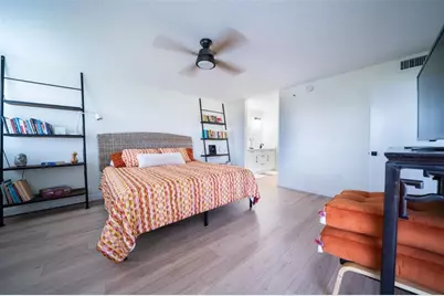 2240 N Cypress Bend Dr, Unit #802, Pompano Beach, FL 33069 - Photo 9